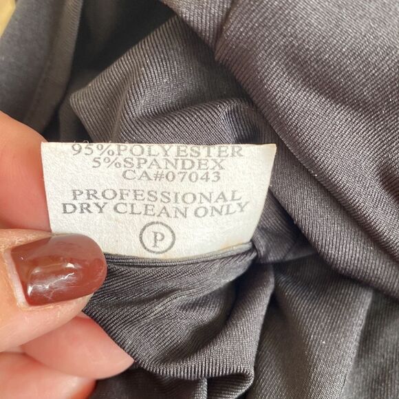 Calvin Klein Rushed Sleeveless Top - Picture 15 of 15